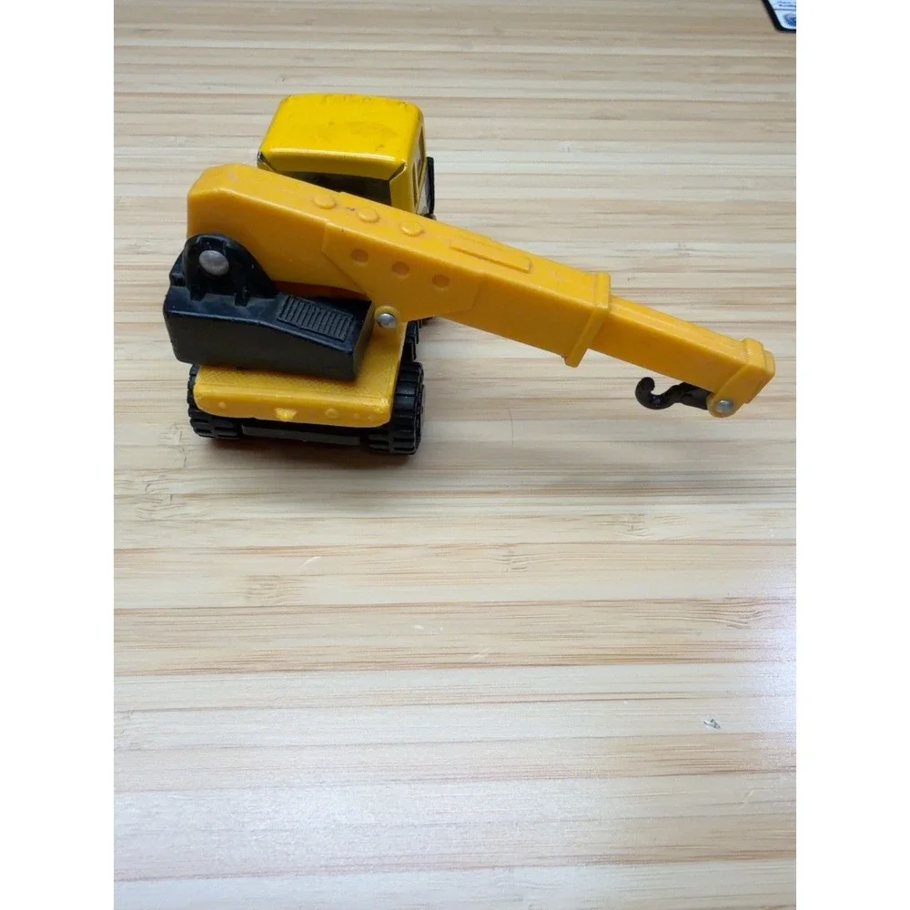 Vintage 1989 Buddy L Crane Truck Yellow Construction Toy Diecast Plastic